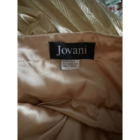 Jovani Pure Gold Halter Top Pleated Dress, M- Size 8, Gold - Picture 11 of 11